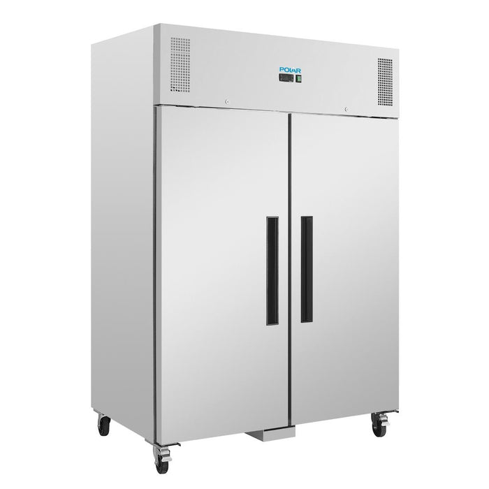 700W. Total usable capacity: 770 Ltr. R290