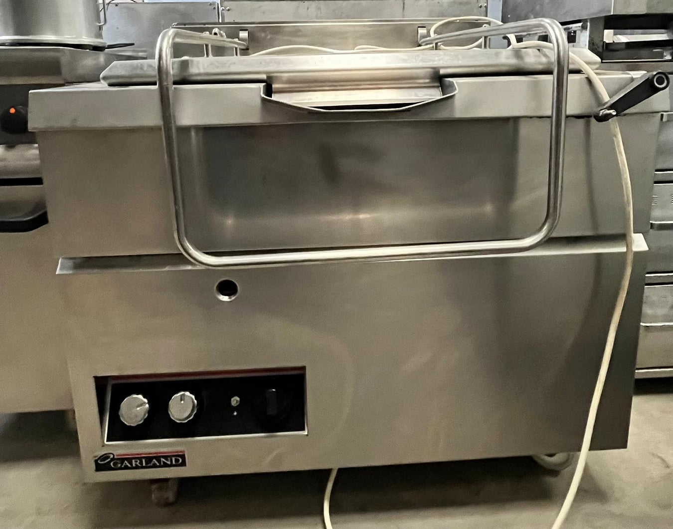 Tilting Bratt Pans