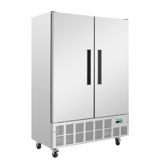 600W. Total usable capacity: 671 Ltr. R290