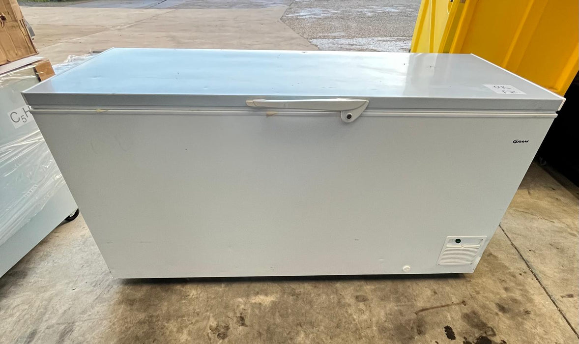 Gram CF 61 SG UK Stainless Steel Lid Chest Freezer 607 Litres-Refurbished Canmac Refurbished
