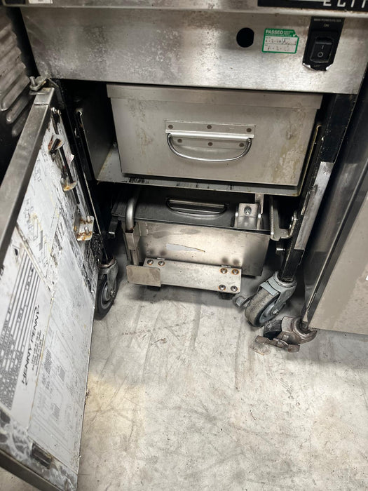 Henny Penny Chips Fryer EEE-141 Single Tank Electric-Refurbished Canmac Refurbished