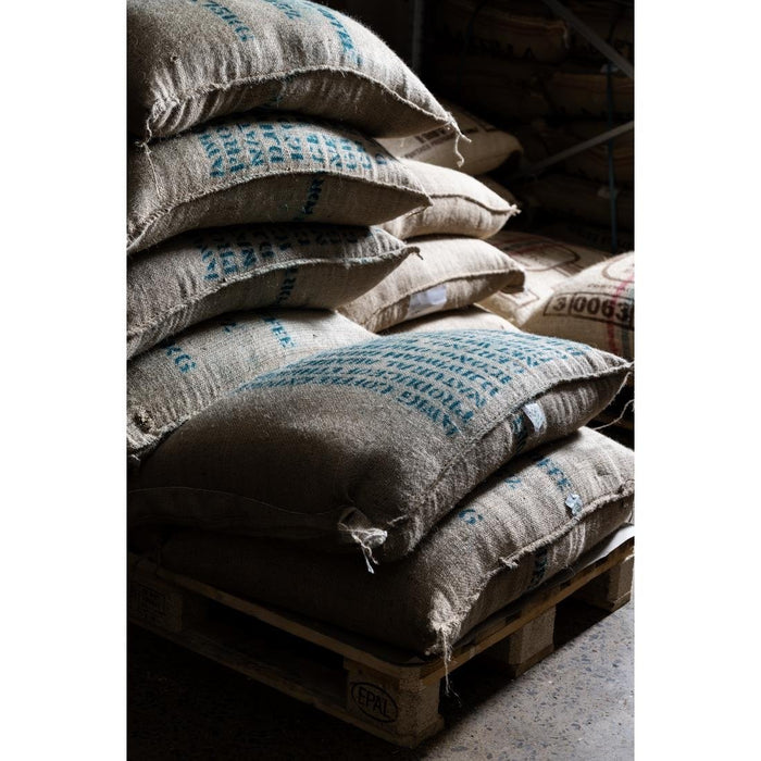 Beaumont No.4 Decaf Coffee Espresso Grind 1kg Beaumont