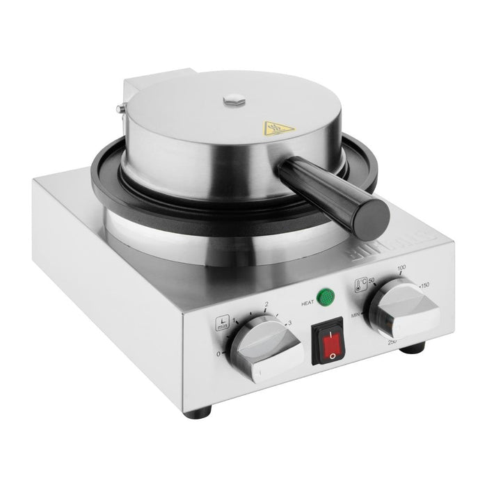 1kW. Makes up to 30x 180mm diameter waffles/hr