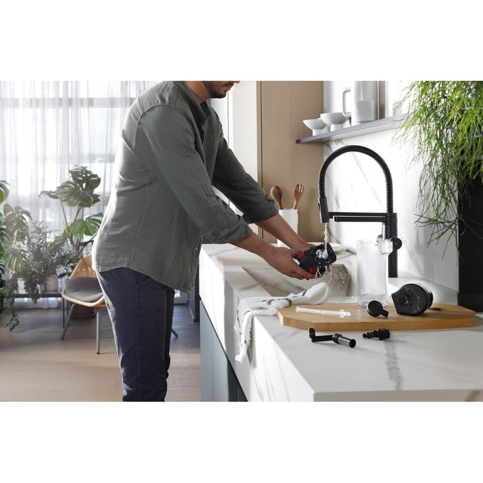 De'Longhi Magnifica Plus Bean to Cup Coffee Machine, ECAM320.60.B - Black DeLonghi