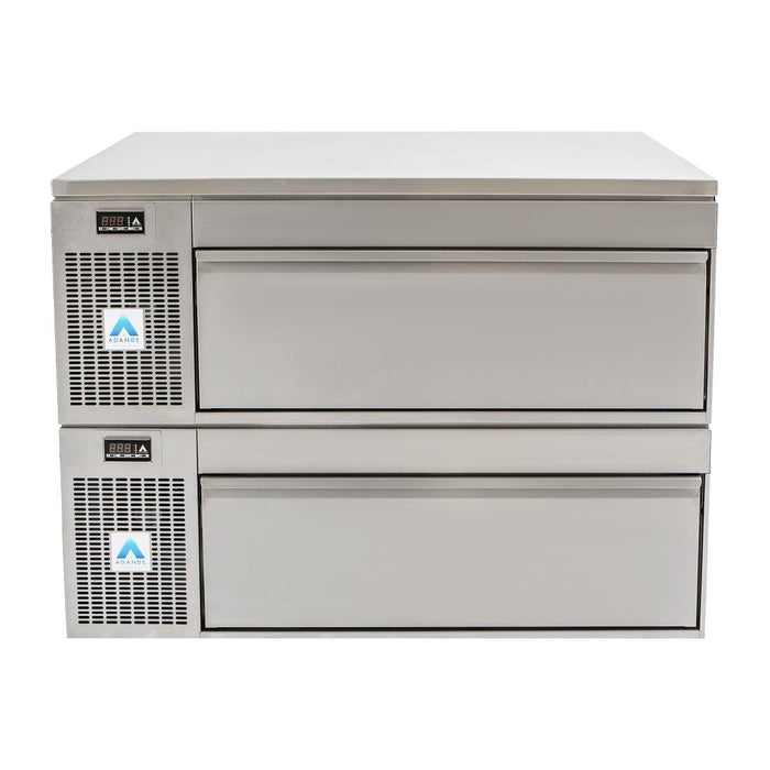 586W. Width: 878mm. Solid top. Capacity: 80kg / 4x 1/1GN