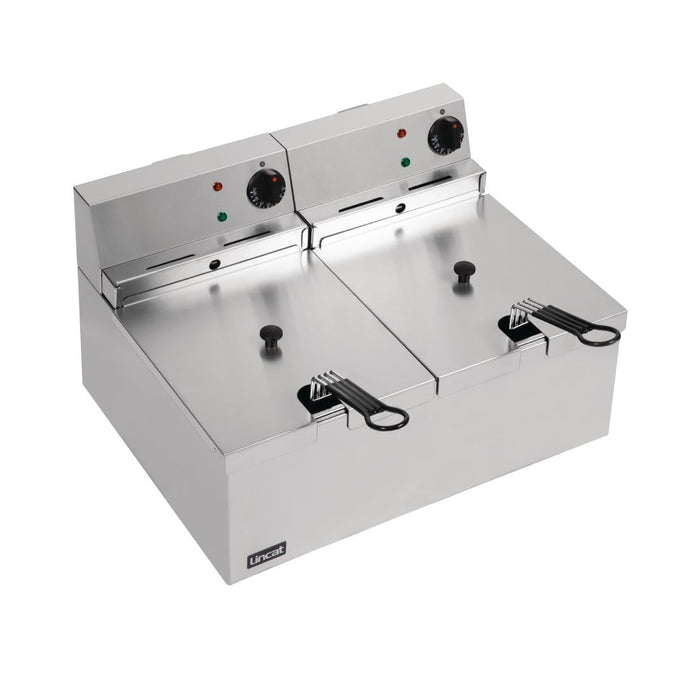 Lincat Twin Tank Twin Basket Countertop Electric Fryer LDF2 Lincat