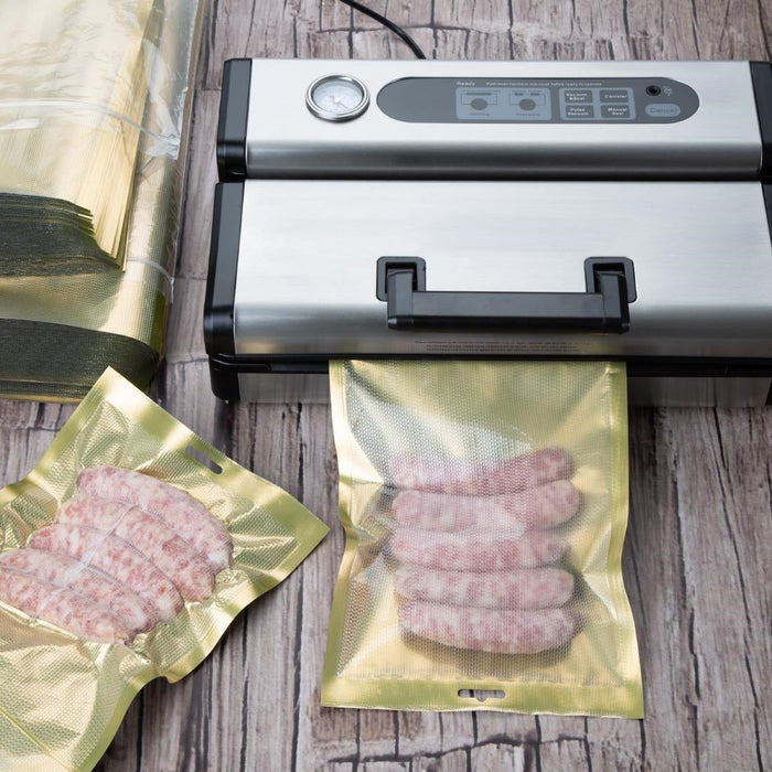 Vogue Gold Embossed Vacuum Pouches 200x300mm (100 Pack) Vogue