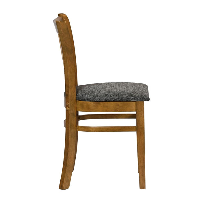 Turin Dining Table with 4 Manhattan Chairs in Weathered Oak with Shetland Smoke Everyday