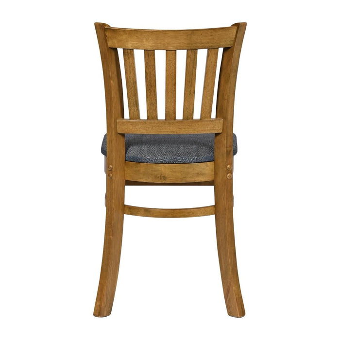 Turin Dining Table with 4 Manhattan Chairs in Weathered Oak with Shetland Sea Everyday