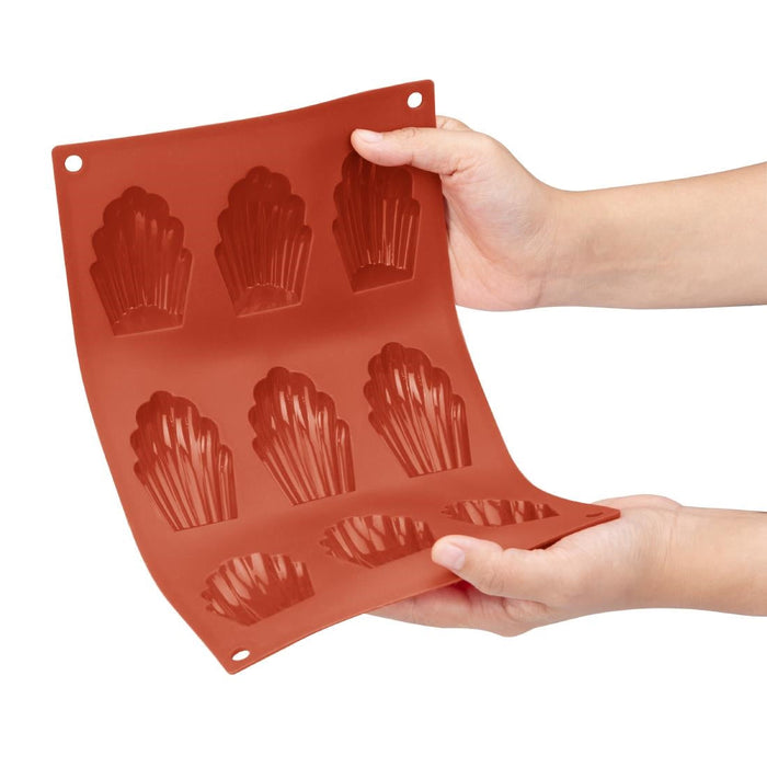 Vogue Silicone Madeline Mould 9 Cup Vogue