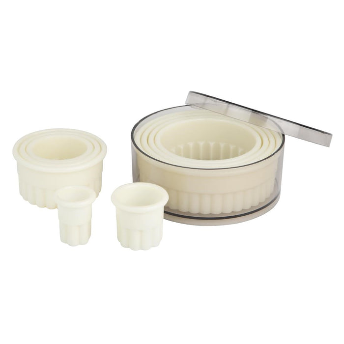 Vogue Serrated Round Pastry Cutters Nylon (Pack 9) Vogue