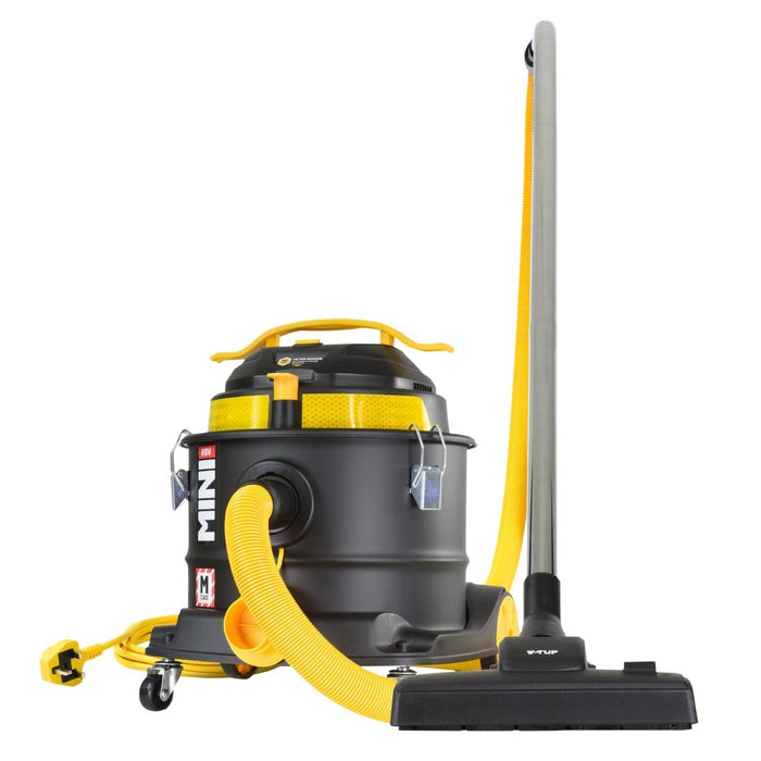 800W. Capacity: 15Ltr. Wet and dry vacuuming