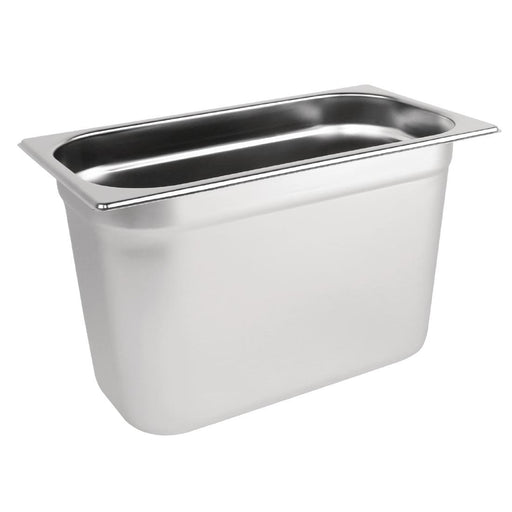 Capacity: 6.7Ltr. Depth: 200mm