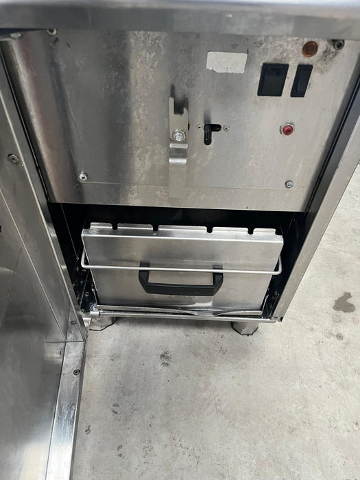 Lincat Opus Natural Gas Single Tank Fryer with Pumped Filtration-Refurbished Canmac Refurbished