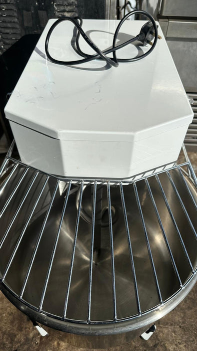 Commercial Spiral Dough Mixer Machine 30L - Refurbished Canmac Catering Equipment