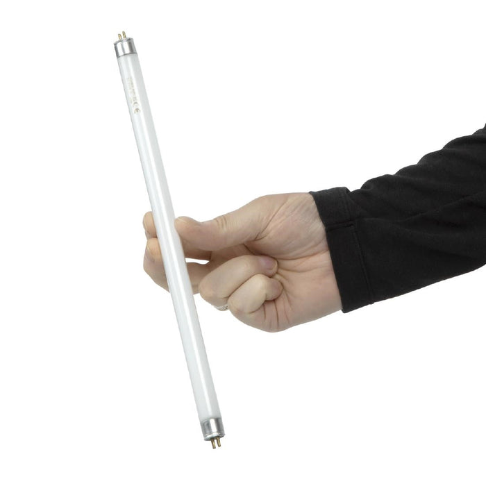 Nisbets Essentials Fly Killer Replacement Fluorescent Bulb 8W Nisbets Essentials