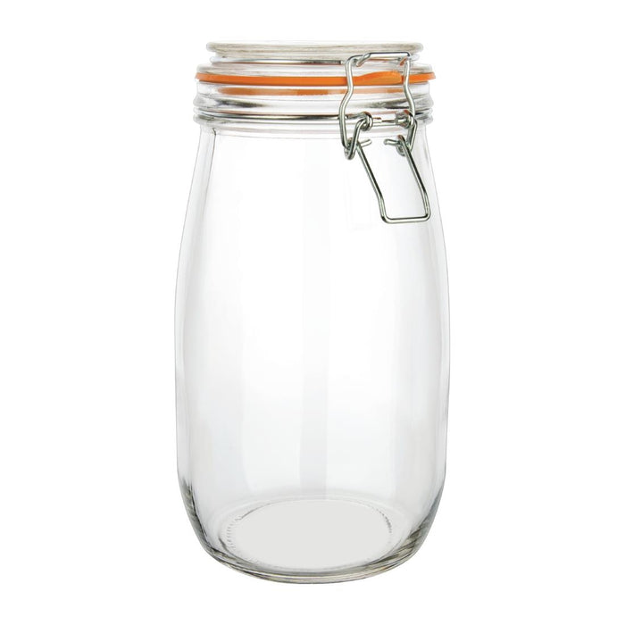 Capacity: 1.5Ltr. Material: Glass