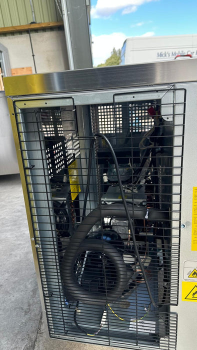 B Grade Polar U-Series Single Door and 4 Drawer Counter Fridge 358Ltr - UA020 Canmac Catering Equipment