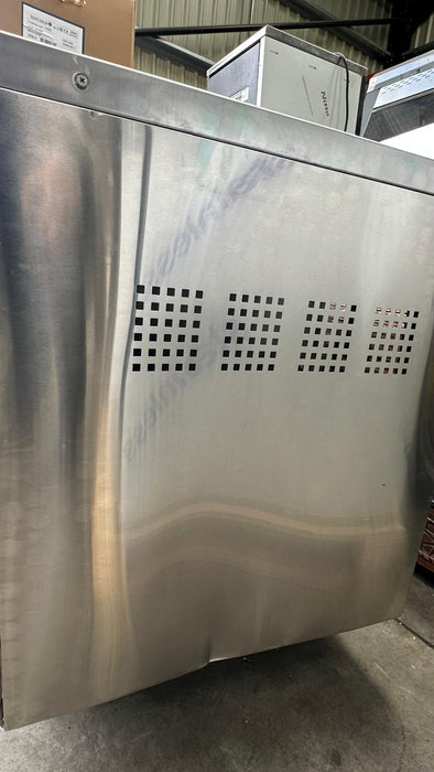 B Grade Polar U-Series Triple Door Counter Freezer with Upstand 417Ltr-DL917 Canmac Catering Equipment