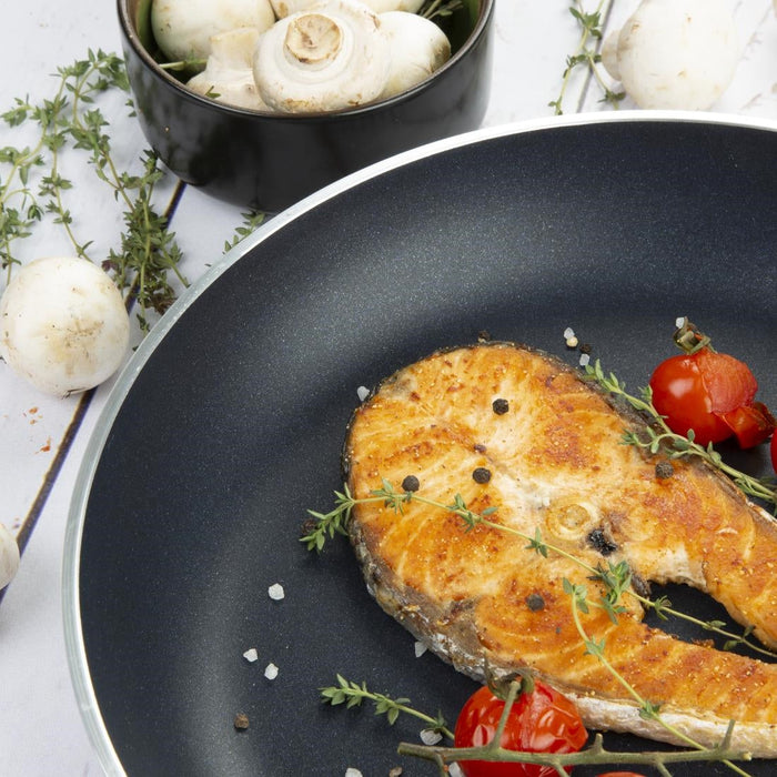 Vogue Cook Like A Pro 3-Piece Aluminium Non-Stick Frying Pan and Sauté Pan Set Vogue