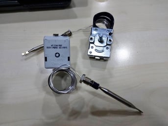 Adjustable Thermostat 60–190°C 2 m Spiral Capillary Single Contact Canmac