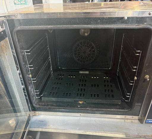 Blue Seal Turbofan E31D4 Digital Electric Convection Oven - Refurbished Canmac Refurbished