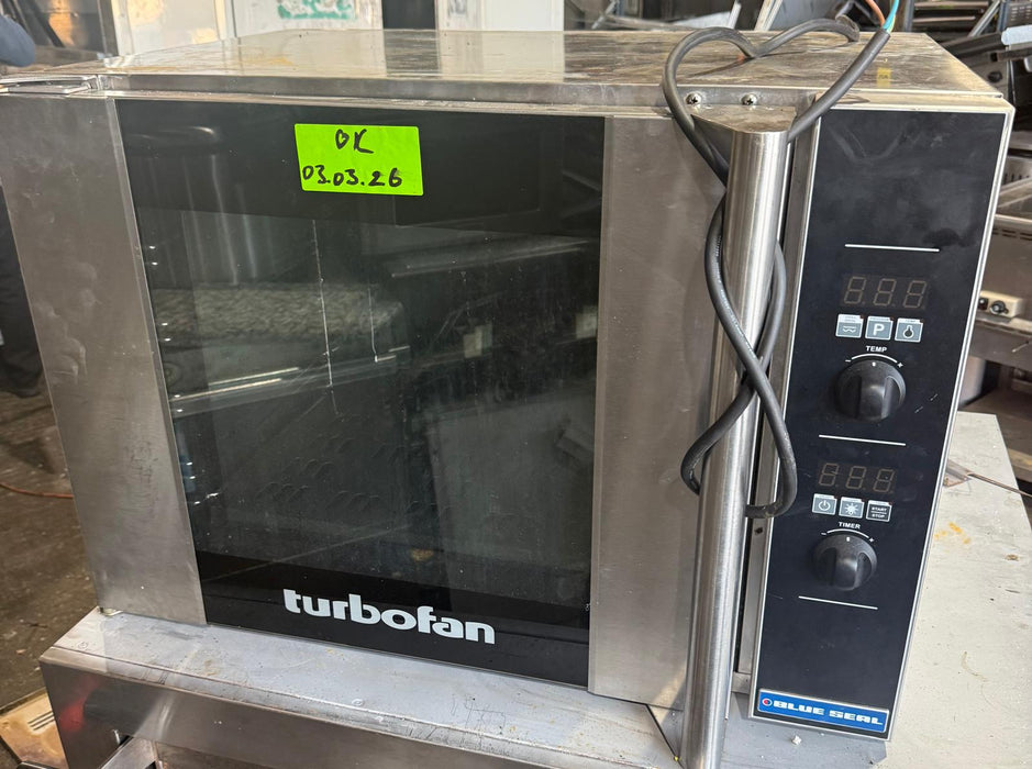 Blue Seal Turbofan E31D4 Digital Electric Convection Oven - Refurbished Canmac Refurbished