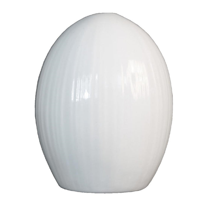 Salt Shaker. White. Pack quantity: 12.