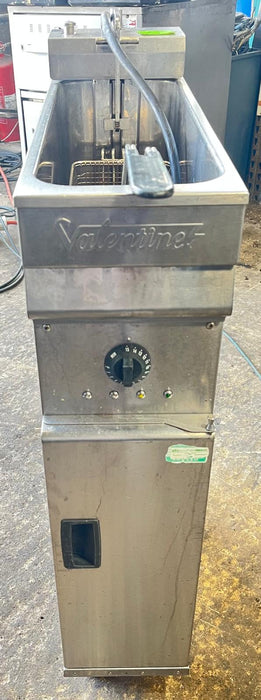 Valentine Single Tank Single Basket Electric Fryer 3 Phase-Refurbished Canmac Refurbished
