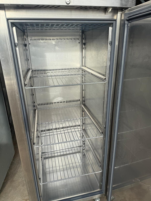 Williams LJ1SA R290 R2 Upright Freezer - 1 Door - 620Ltr-Refurbished