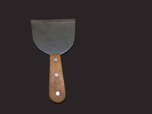 Grease Griddle Scraper Blade Wooden Handle 4.5" - Canmac Catering